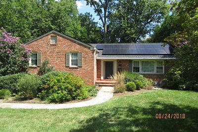 弗吉尼亚州牧场风格的住宅采用太阳能