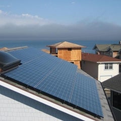加利福尼亚州卡皮托拉的8千瓦太阳能系统